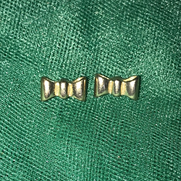 Kate Spade gold bow earrings - Picture 3 of 7